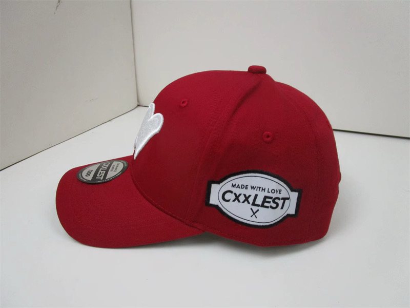 Casquette Cxxlest Red Love ♥️, autre angle